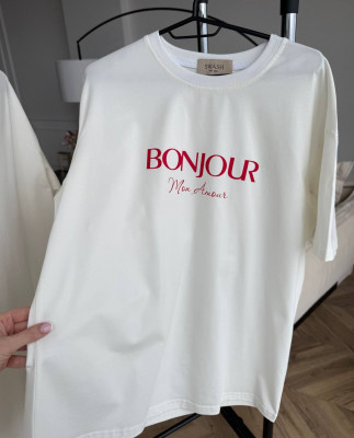 29 футболка молочна bonjour